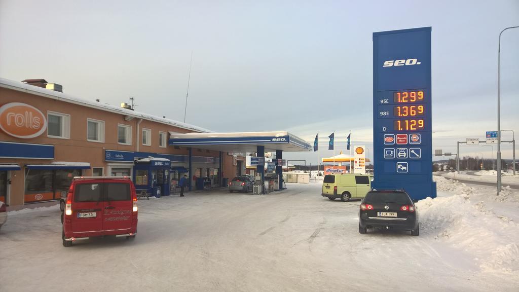 Motelli Jaetkaenkolo Pello Bagian luar foto