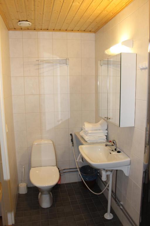 Motelli Jaetkaenkolo Pello Bagian luar foto